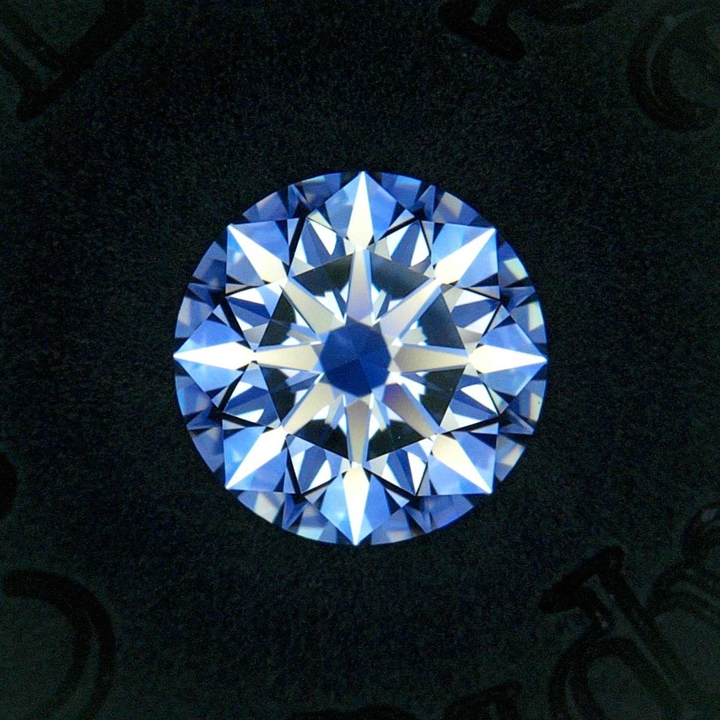 1.01 CARAT Round