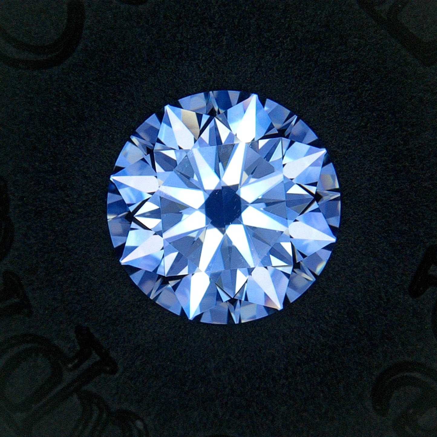 1.09 CARAT Round