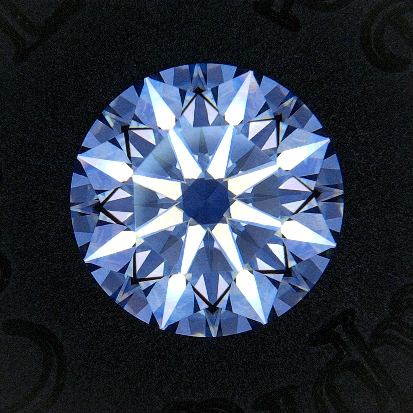 2.06 CARAT Round