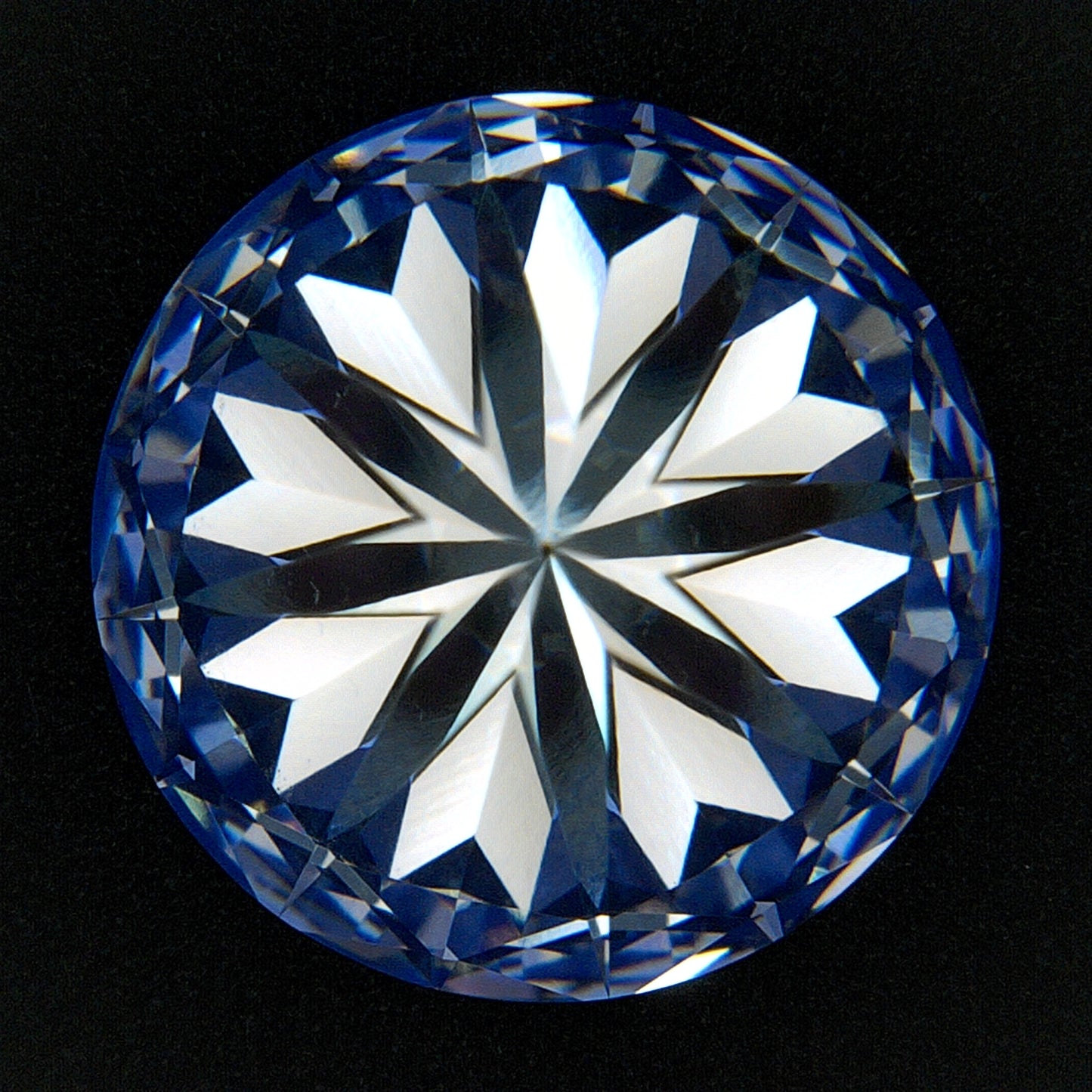 4.09 CARAT Round